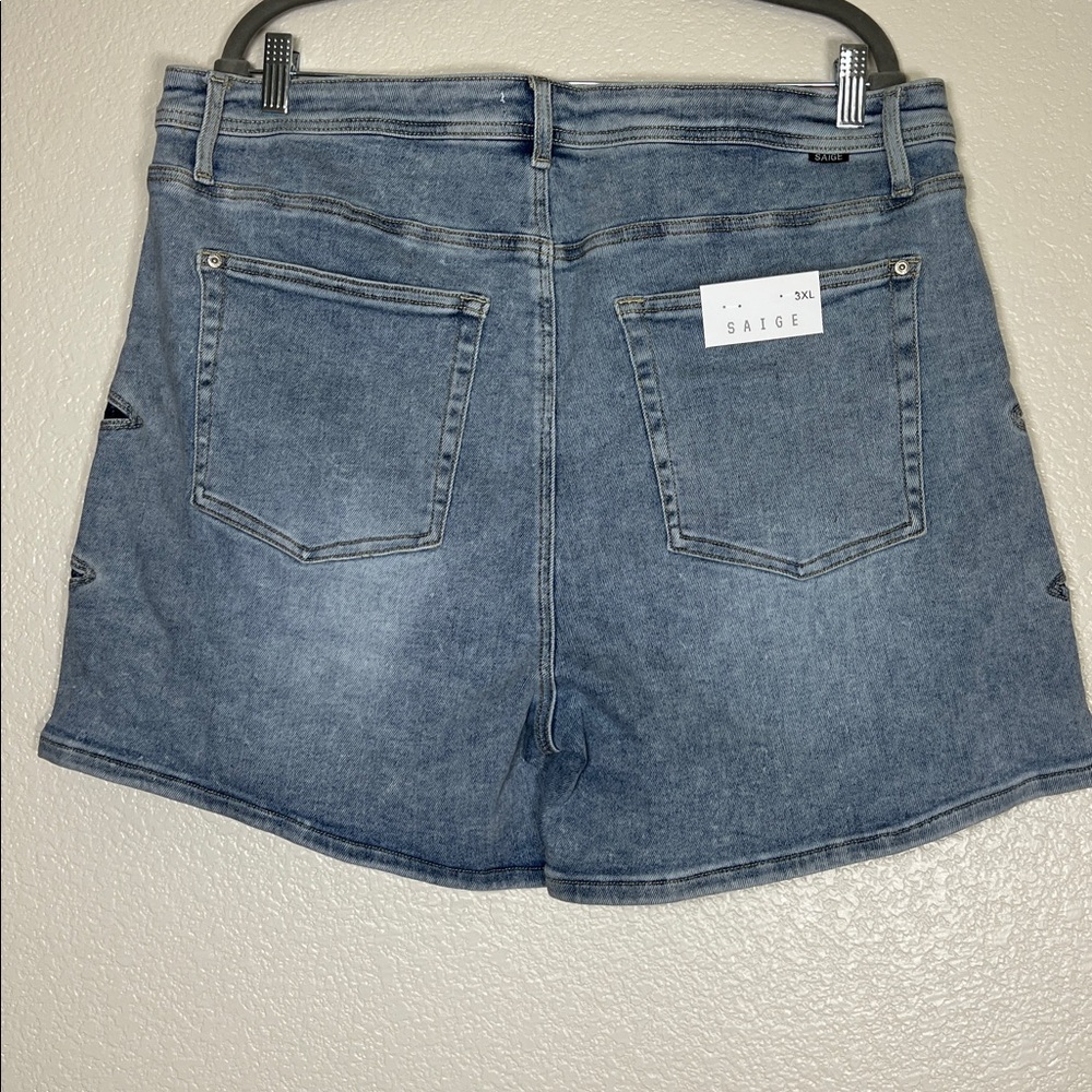Saige Shorts With Stars Size 3x - Picture 7 of 9